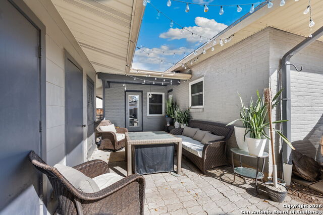 Listing photo id 28 for 1035 Shook  