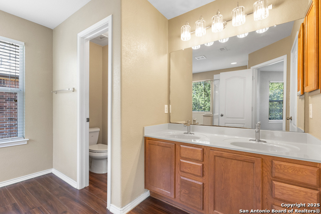 Image 24 of 41 For 2831 Dusseldorf