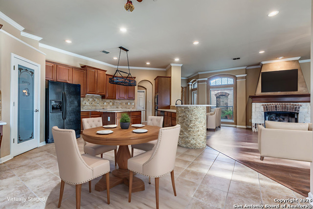 Image 13 of 26 For 43 Great Wood