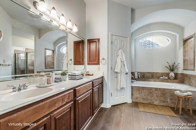 Image 20 of 26 For 43 Great Wood