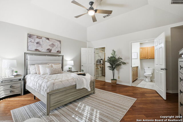 Image 16 of 29 For 7535 Linkside