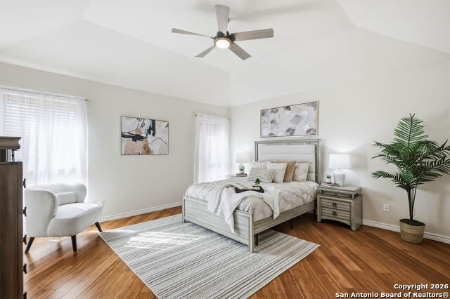 Image 17 of 29 For 7535 Linkside