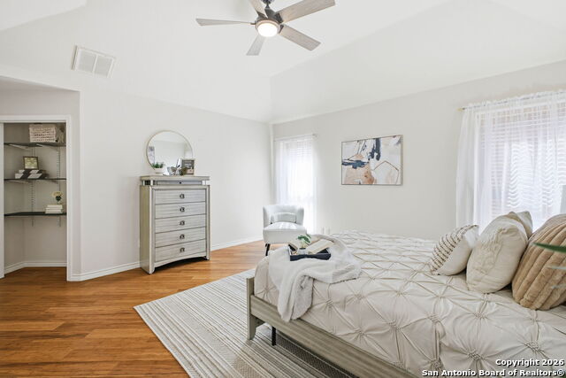 Image 18 of 29 For 7535 Linkside