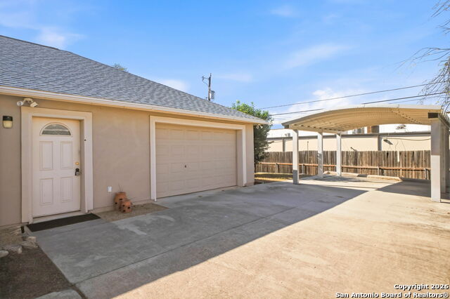 Image 27 of 29 For 7535 Linkside