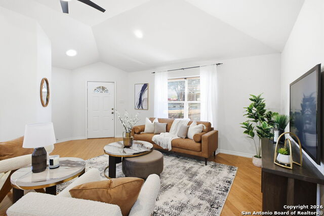 Image 4 of 29 For 7535 Linkside