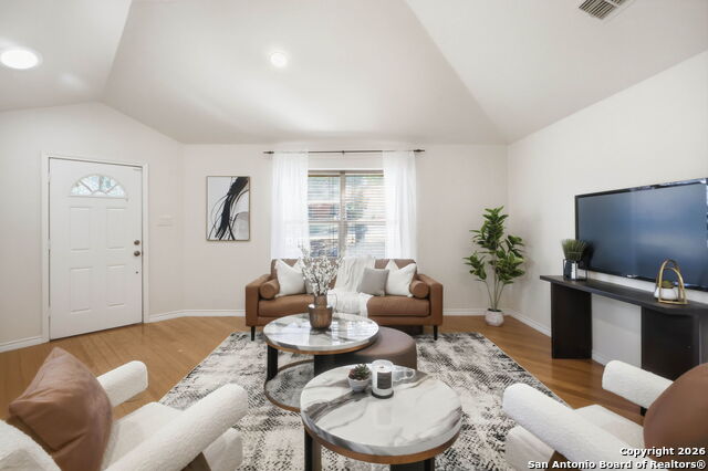 Image 5 of 29 For 7535 Linkside