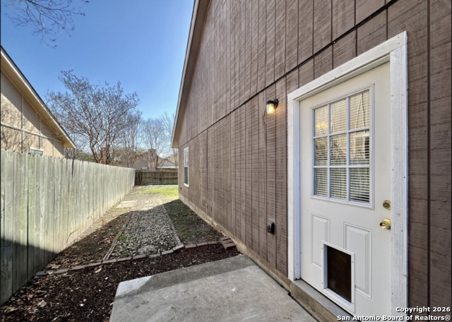 Image 19 of 24 For 12234 Stoney