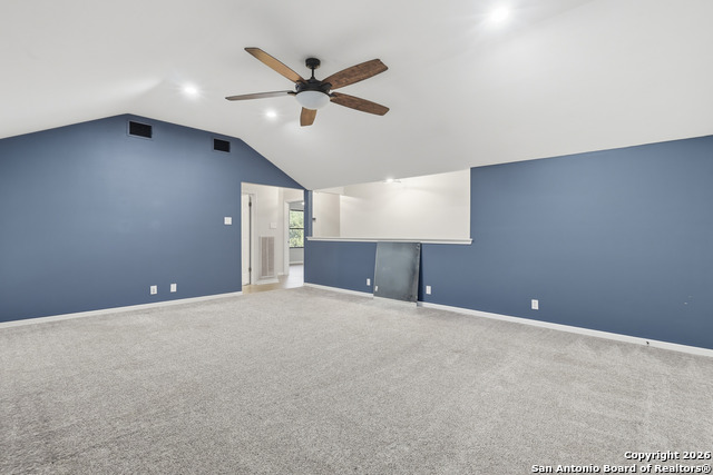 Listing photo id 22 for 8619 Seaton  