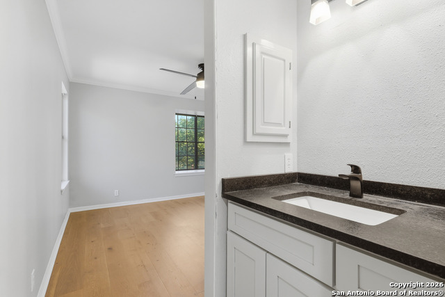 Listing photo id 29 for 8619 Seaton  