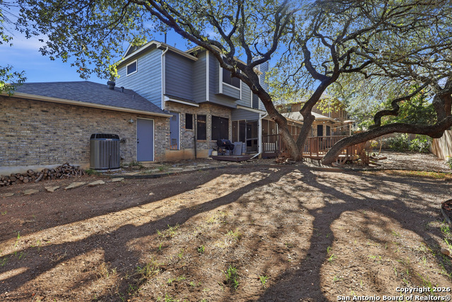 Listing photo id 32 for 8619 Seaton  