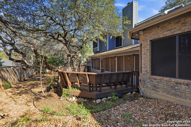 Listing photo id 33 for 8619 Seaton  