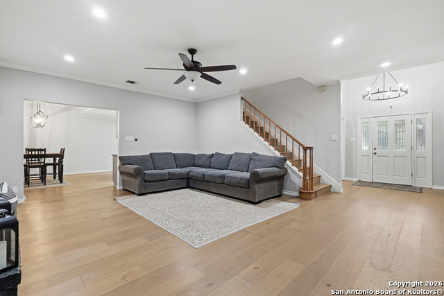 Listing photo id 7 for 8619 Seaton  