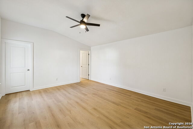 Image 17 of 39 For 726 Coronet  