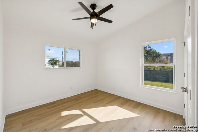 Image 26 of 39 For 726 Coronet  