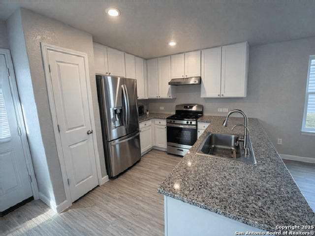 Image 2 of 17 For 431 Ambush Ridge