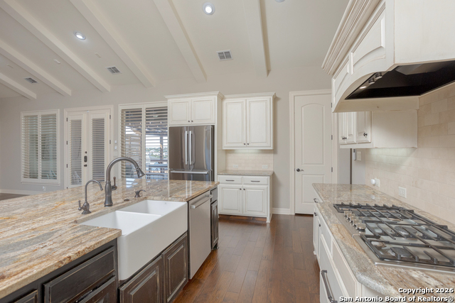 Image 19 of 50 For 21714 Rugged Hills