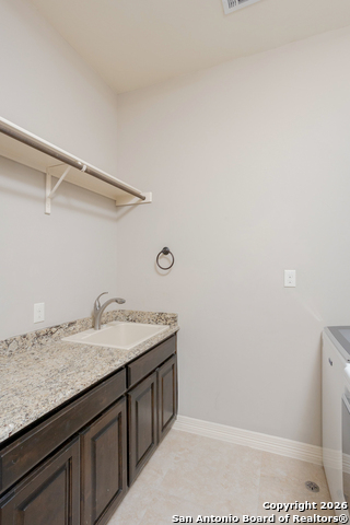 Image 35 of 50 For 21714 Rugged Hills