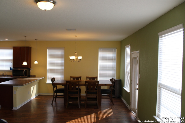 Image 9 of 20 For 1418 Bluejay Court