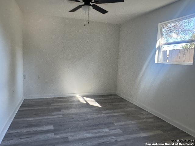 Image 6 of 7 For 419 Peabody  2