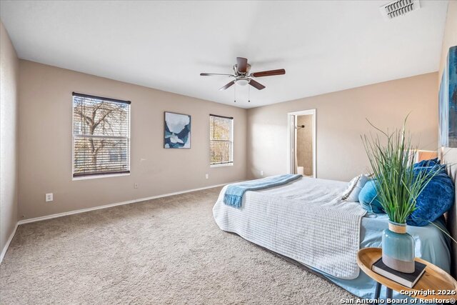 Listing photo id 15 for 9922 Amber Ledge