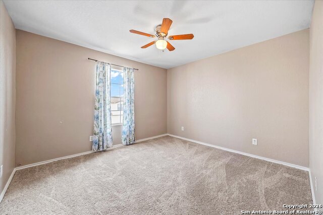 Listing photo id 21 for 9922 Amber Ledge