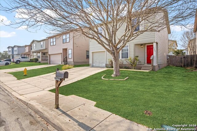 Listing photo id 29 for 9922 Amber Ledge