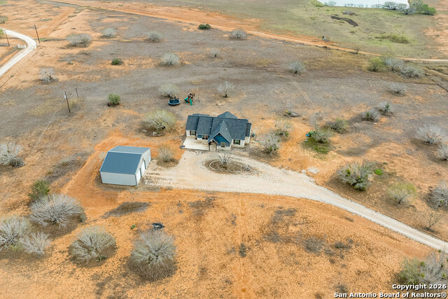 Listing photo id 9 for 8400 West Fm 140