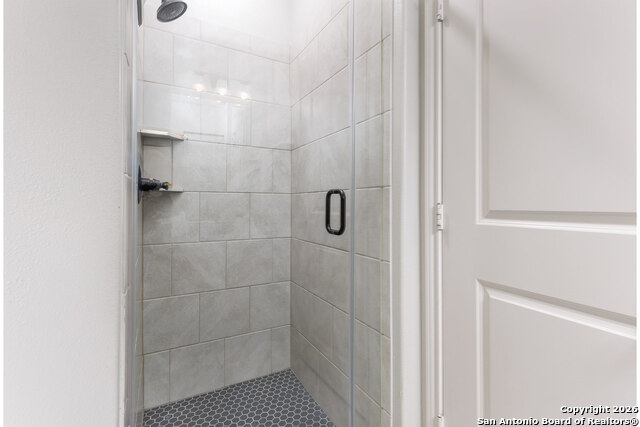 Listing photo id 34 for 8400 West Fm 140