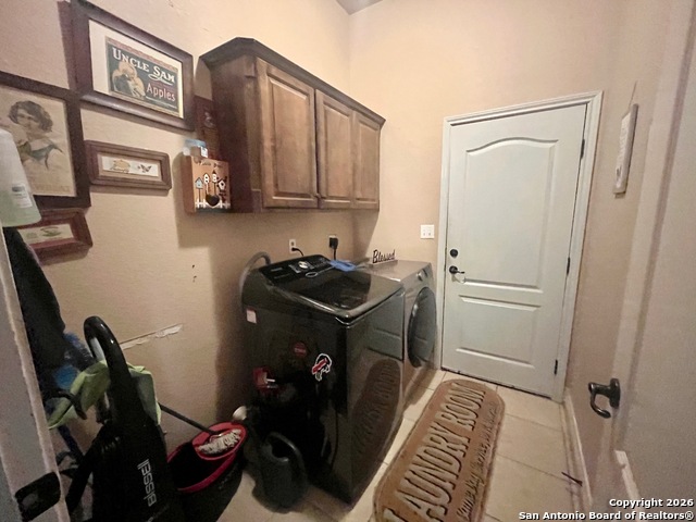 Image 28 of 35 For 438 Rosewood Dr