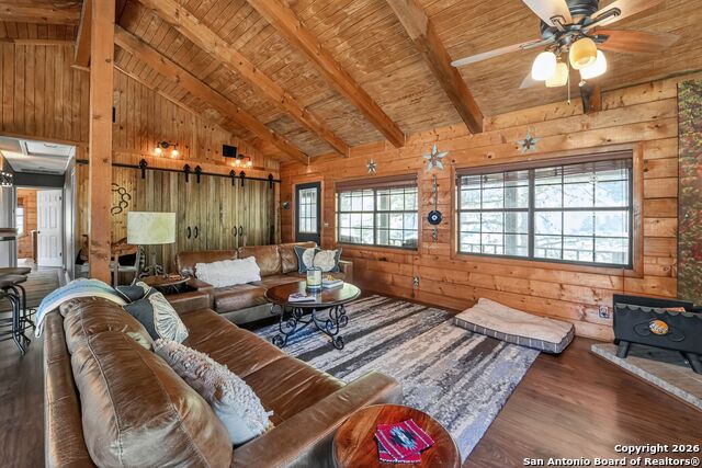 Image 19 of 35 For 648 Bluff Creek