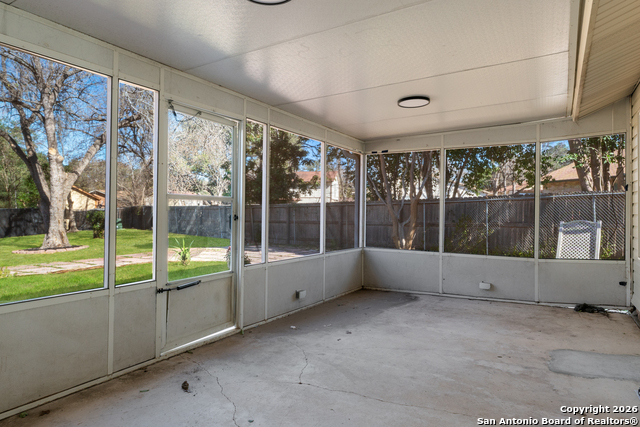 Image 19 of 22 For 14111 Exmoor St