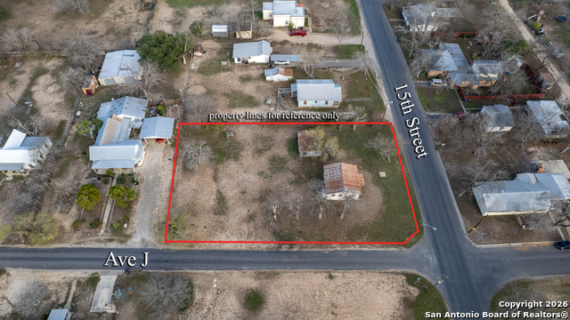 Details for 910 15th St  , Hondo, TX 78861