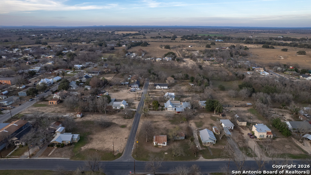 Image 18 of 26 For 910 15th St  