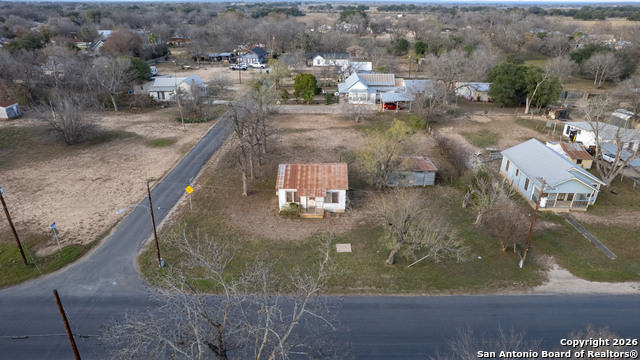 Image 21 of 26 For 910 15th St  