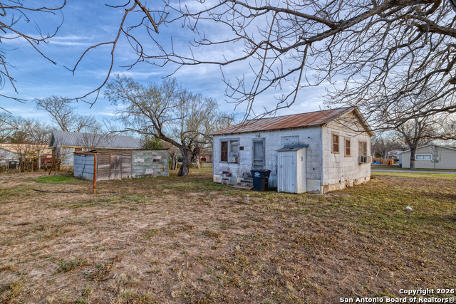 Image 26 of 26 For 910 15th St  