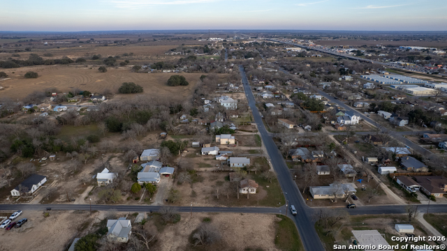 Image 4 of 26 For 910 15th St  