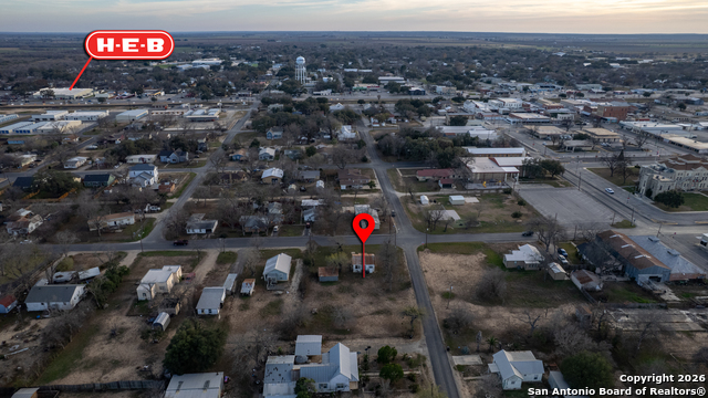 Image 9 of 26 For 910 15th St  