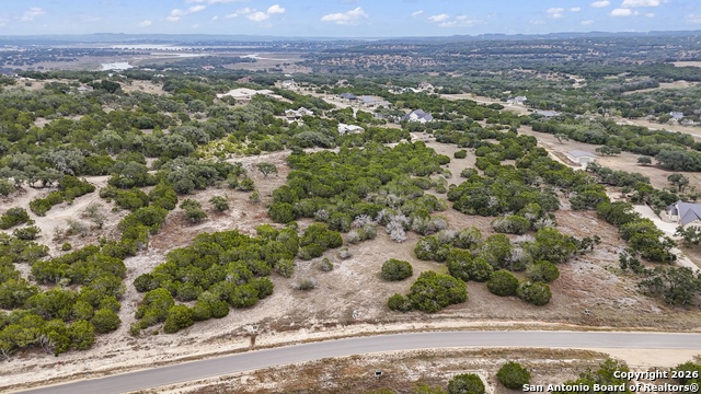 Image 4 of 9 For 1740 Demi John Bend