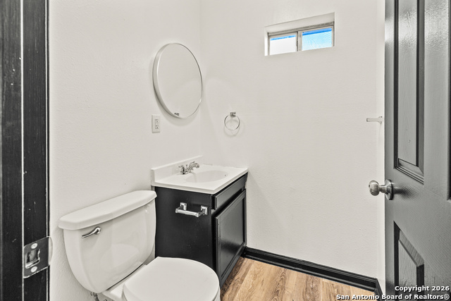 Listing photo id 8 for 115 Robeson  