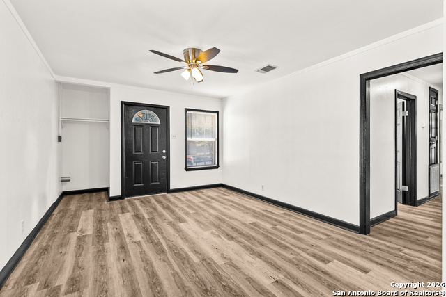 Listing photo id 3 for 115 Robeson  