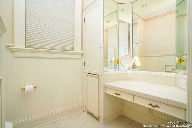 Image 33 of 49 For 501 French Pl W