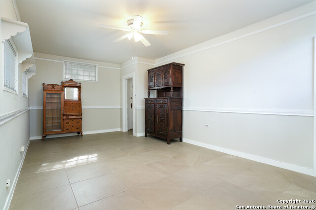 Image 42 of 49 For 501 French Pl W