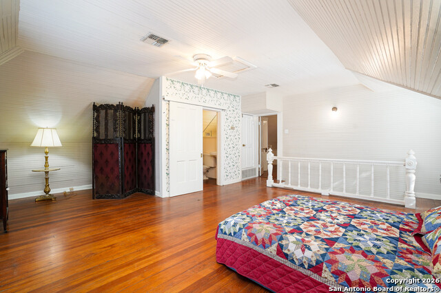 Image 44 of 49 For 501 French Pl W