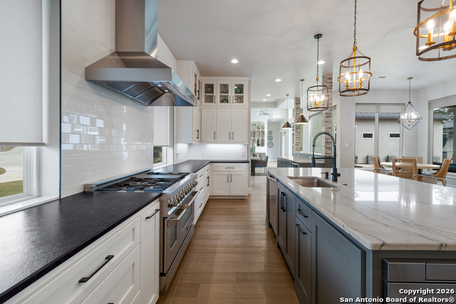 Image 12 of 47 For 23018 Casey Canyon