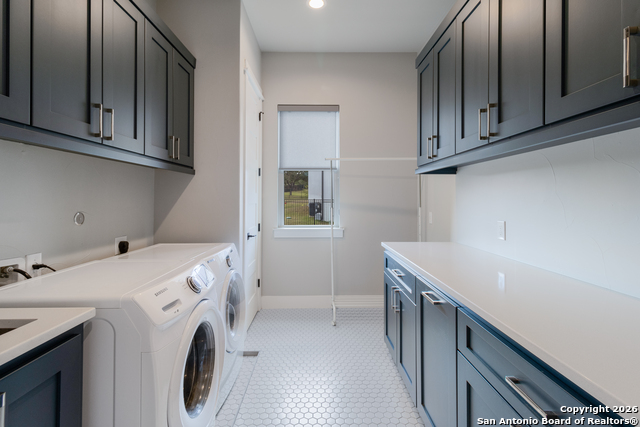 Image 28 of 47 For 23018 Casey Canyon