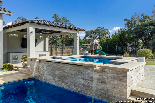 Image 36 of 47 For 23018 Casey Canyon