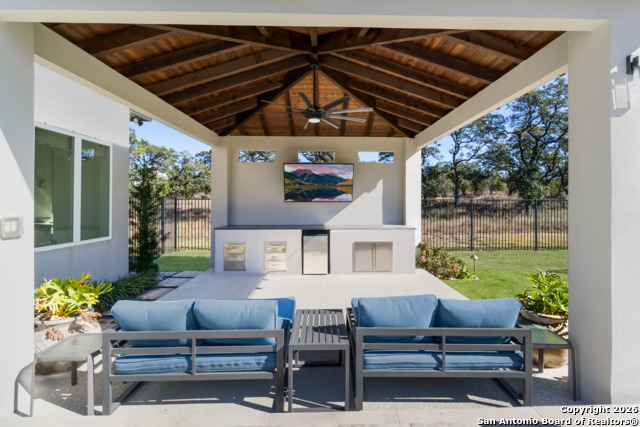 Image 38 of 47 For 23018 Casey Canyon