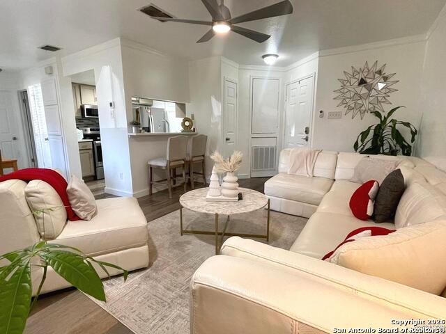 Image 3 of 14 For 4839 Brandeis St.  413