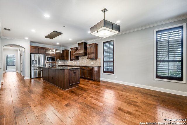 Image 12 of 44 For 127 Burr Rd  1