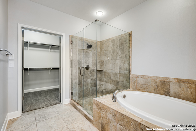 Image 13 of 44 For 127 Burr Rd  1